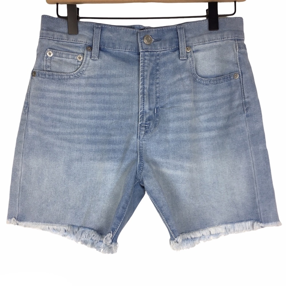 GAP 5” Relaxed Short Jean Shorts Frayed Raw Hem Light Wash Stretch Denim Size 25
